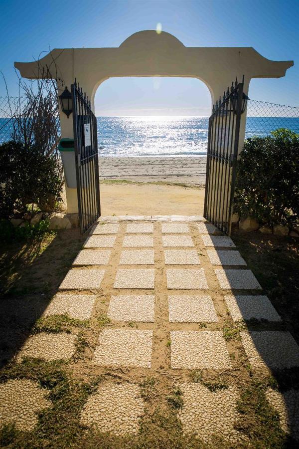 Holidays2Riviera Sea Side Front Beach Sitio de Calahonda Exterior foto