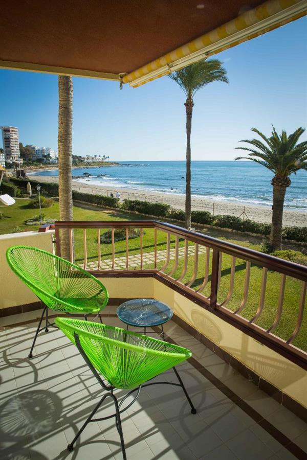 Holidays2Riviera Sea Side Front Beach Sitio de Calahonda Exterior foto