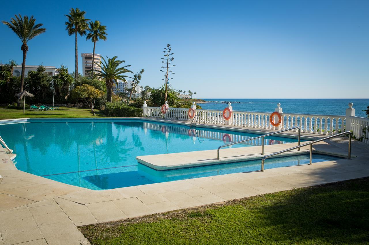 Holidays2Riviera Sea Side Front Beach Sitio de Calahonda Exterior foto