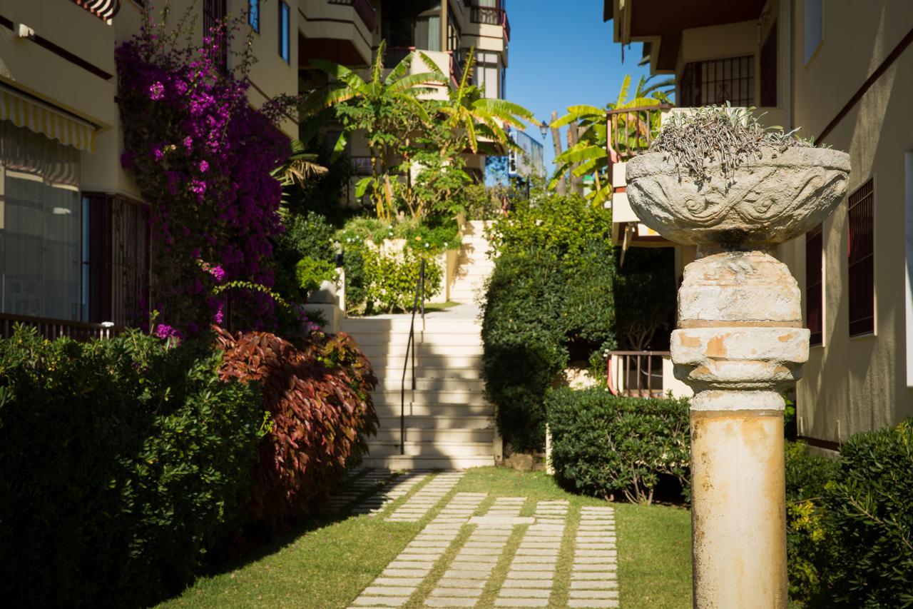 Holidays2Riviera Sea Side Front Beach Sitio de Calahonda Exterior foto